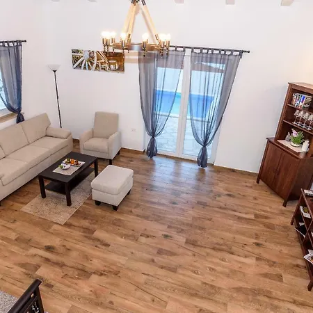 Terrano Πανσιόν Rovinjsko Selo