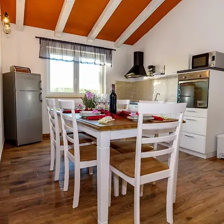 Terrano 3* Rovinjsko Selo
